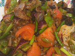 -西部马华清真兰州牛肉面·烧烤夜市(三里河店)