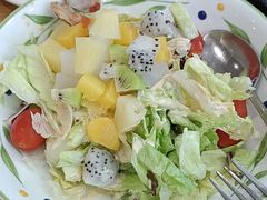 水果色拉-萨莉亚意式餐厅(南京环亚凯瑟琳广场店)