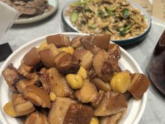 -何适山庄·团餐住宿(水长城P2停车场店)