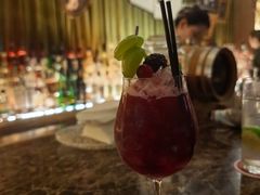 -THE OLD HOUSE酒吧