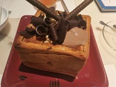 -港丽餐厅(高德置地店)