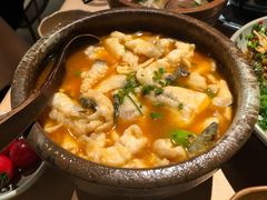 苗家酸汤鱼-山石榴·贵州菜(丰盛里店)