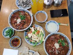 老北京爆肚-门框胡同百年卤煮(新街口店)