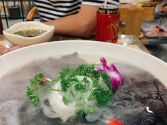 -仟佰味鲜货火锅(中央公园)