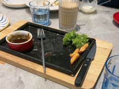 -必胜客(漕宝路店)