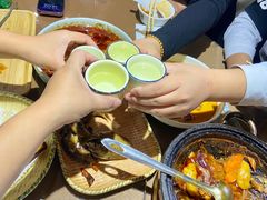 -东口码头·烧鸽子·鱼头泡饼·地方菜(金鹰悦城店)