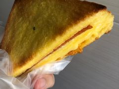 -蓝小轩蛋糕·面包(趣春店)