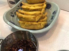 -老新隆牛肉锅贴(新街口店)