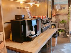 -HIGH FIVE哈福手工汉堡(桂林路店)