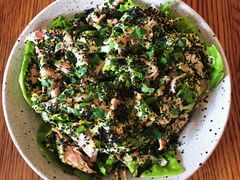 鸡肉生菜芝麻色拉-BOR Eatery(安福路店)