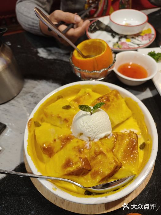 新白鹿餐厅(百联中环店)图片