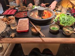 -晓宇重庆火锅(西安荟聚店)