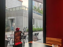 -红东阁东北菜烤肉酒馆(CROSS万象汇店)