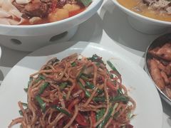 -清真·卡德尔大叔新疆主题餐厅(龙汇路店)