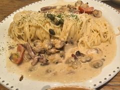-玛格萝妮比萨屋(四平店)