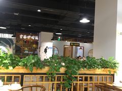 大堂-荣波烤鸭(新世纪百货店)