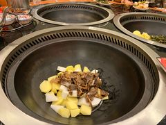 -粘豆包铁锅炖二部(温泉街店)
