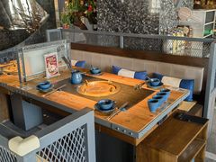 -湊湊火锅·茶憩(南京东路悦荟店)