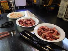 -马路牙子地桌烤肉(工体店)
