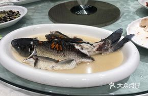 Steamed Spring Water Fish