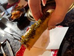 和牛鸭肝松露春卷佐鱼子酱-老乾杯和牛烧肉(王府中环店)