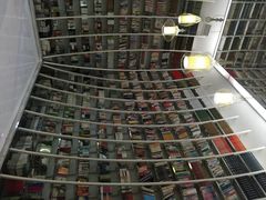 钟书阁-钟书阁(松江泰晤士小镇店)