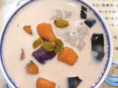 芋圆二号-广信牛奶甜品世家(台东店)
