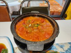 -刘姐啤酒鱼民族演艺餐厅(西街总店)
