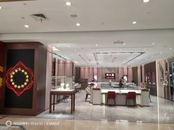 -周大福CHOW TAI FOOK(浦东八佰伴店)