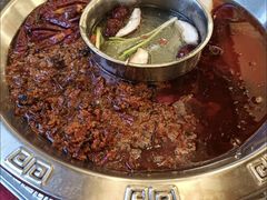 -山城年华老火锅(玉林店)