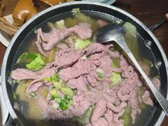 -全牛匠·乐山跷脚牛肉(西单华威约饭街店)