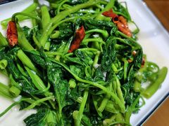 -三叔特色自贡菜(中海国际店)