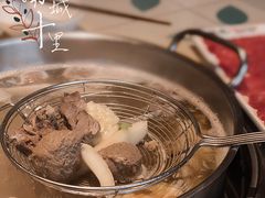 爆款牛丸锅-南城十里潮汕鲜牛火锅·鲜虾生滚粥(融汇老商埠店)
