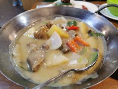 青咖喱牛腩配饭-热浪岛马来餐厅