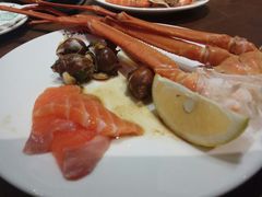 -亚马逊环球美食百汇(新城吾悦广场店)