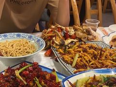 -霄汉牛三鲜湖北砂锅菜(万松园2店)