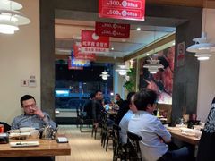 大堂-管氏翅吧(国展店)
