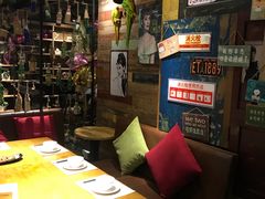 卡座-别院里音乐餐酒吧(双流航空港店)