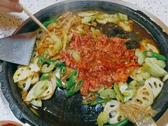 -苗家特色土烙锅·老字号