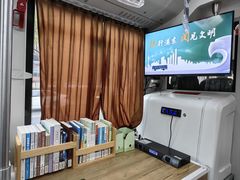 -浦东图书馆-停车场