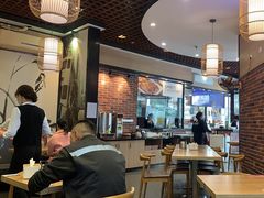 -裕记烧腊连锁餐饮(国商分店)