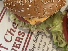 -The Habit Burger Grill 哈比特汉堡(爱琴海店)