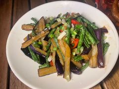 -柴窝堡22号辣子鸡·传承新疆菜