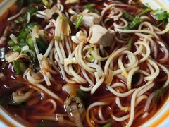 -薛记襄阳香辣牛肉面(平安路店)