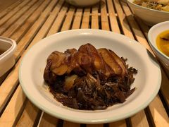 -老乡鸡(上海白玉兰广场店)