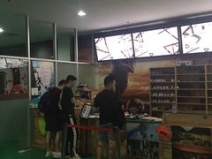 -魔岩攀登(南京东路店)