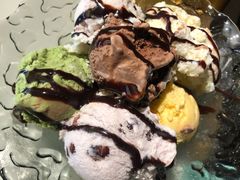 巧克力冰淇淋-温禾牛·和牛寿喜烧自助火锅(恒基名人店)