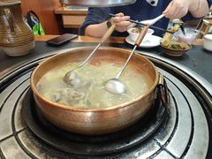 -阿山卓·野生菌火锅·纳西火塘烤肉