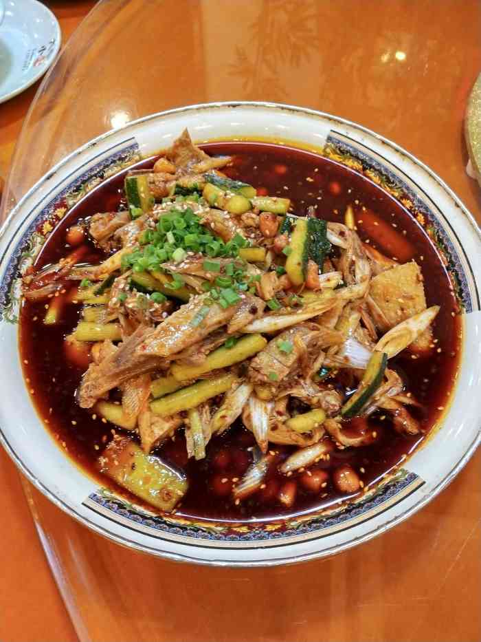 大厨小味民间菜(绿地缤纷城店)-"不错,环境可以,性价比也号,重点是离