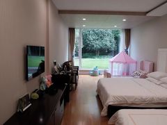 -上海怡沁园度假酒店